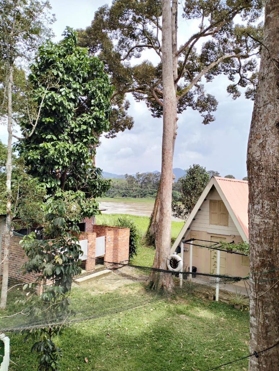 Resort D Rumah Bonda River View Kuala Kangsar Kültér fotó